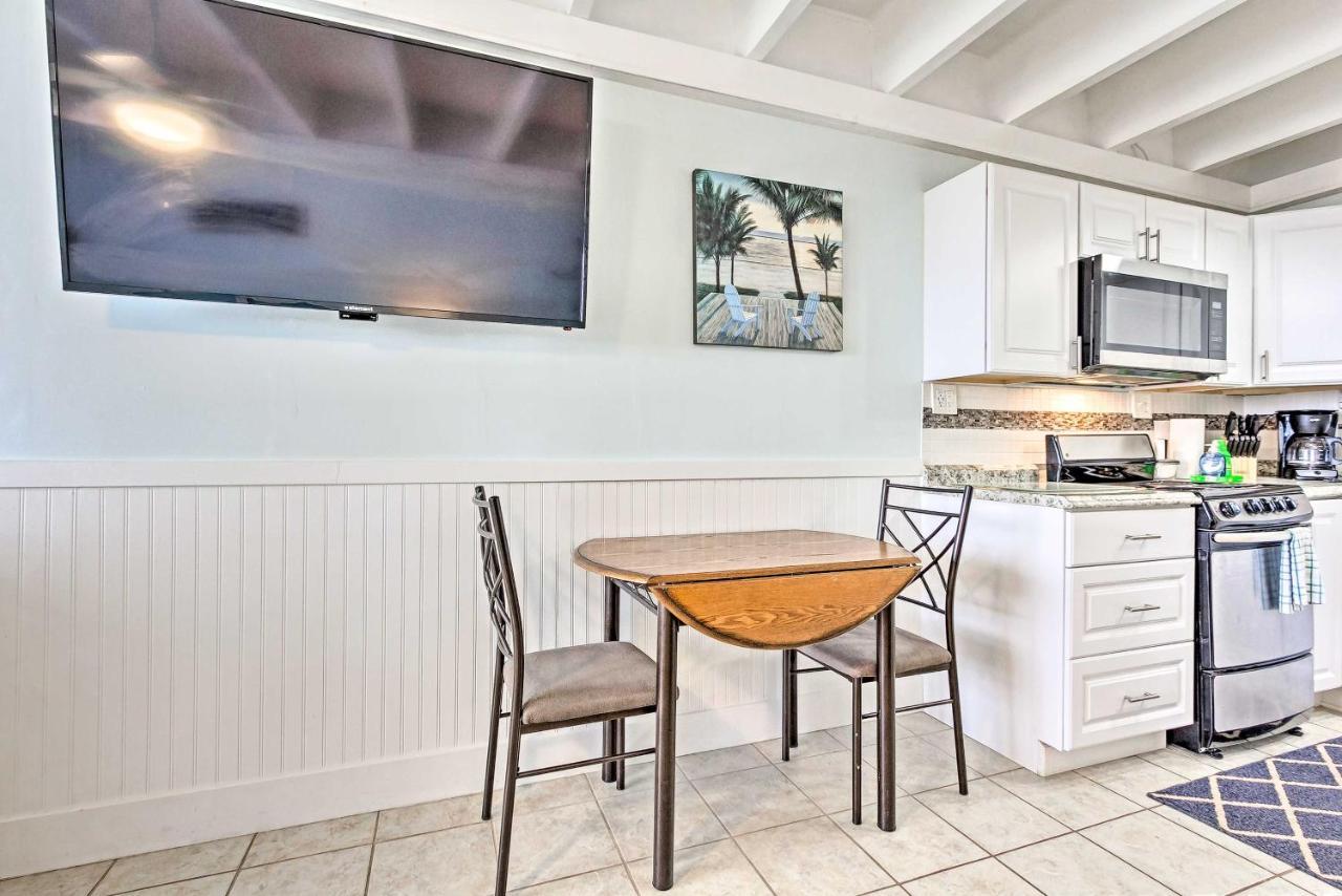 Panama City Beach Studio With Pool And Beach Access Bagian luar foto